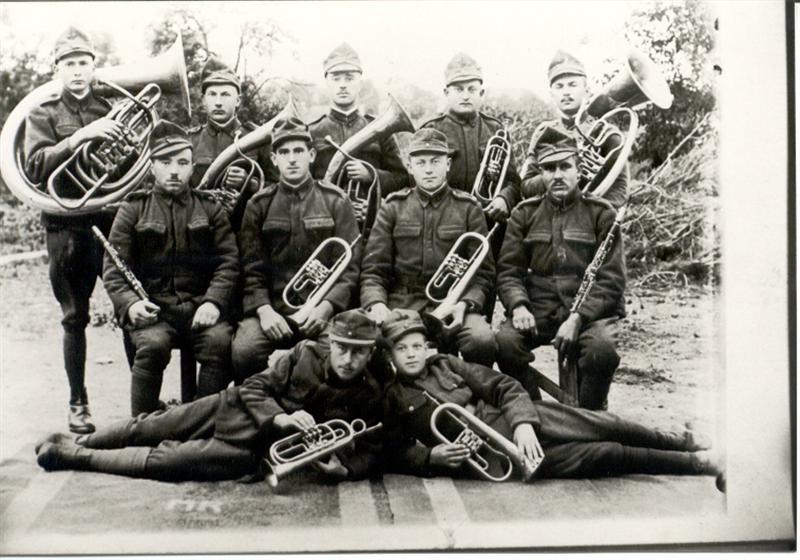 Alexanderhausen Musiker bei der rum_Armee
