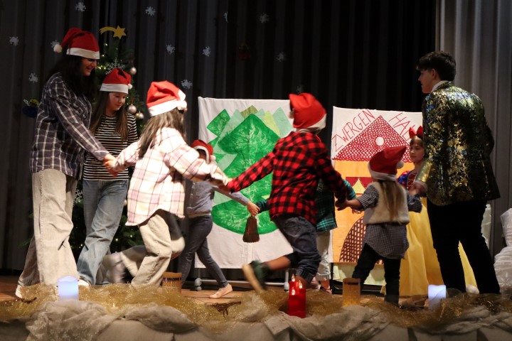 08_12_24 Weihnachtsfeier KV RA (84)